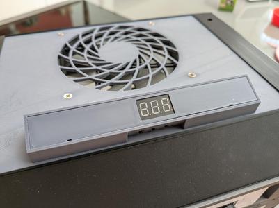 Lab Rax PWN controller top panel with 120mm fan