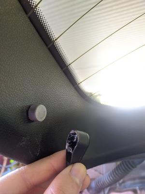 Soporte maletero nissan qashqai