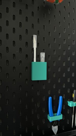 Skadis Scalpel Holder