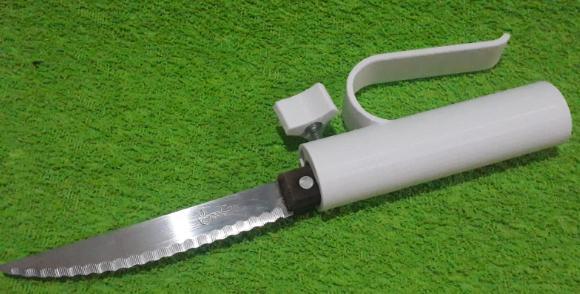 Thickener handle adapter for knife / fork / brush.