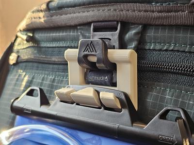 Adapter for Decathlon water bags to 3DHydro