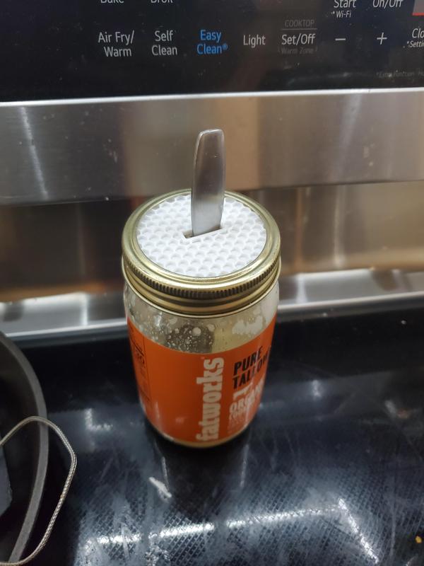 Mason jar spoon slot lid