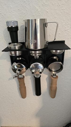 Portafilter wall mount DeLonghi Dedica