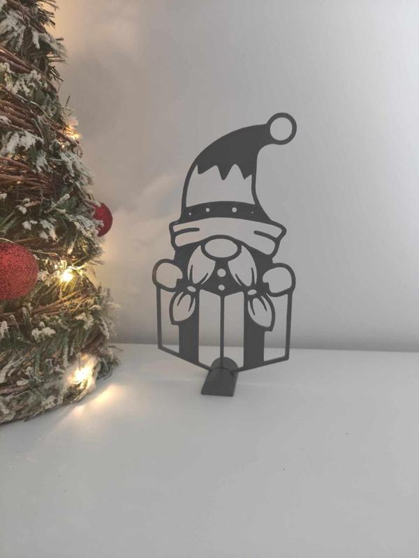gnome inside gift