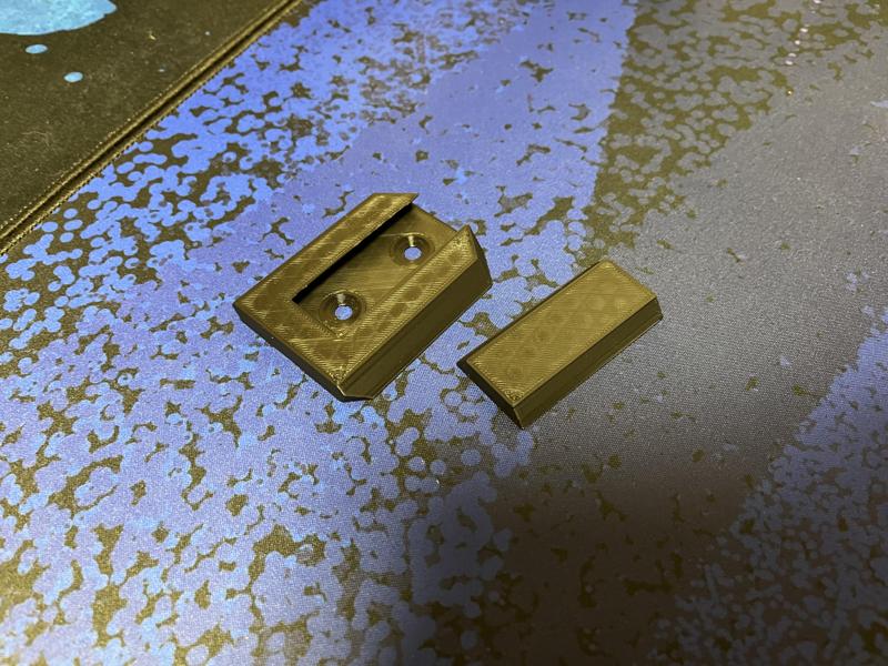 Wider wall mount without mounting holes