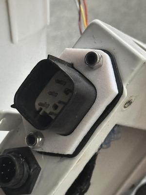 6 pin molex replacement housing for Floatboxx