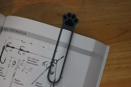 paw bookmark (multi material)