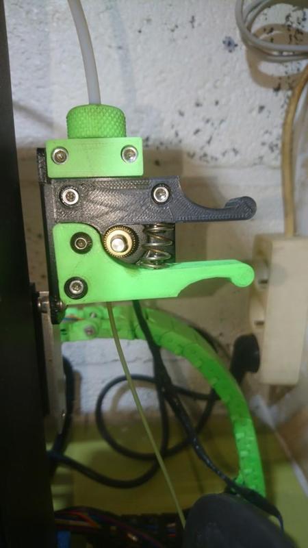 i3 Mega Extruder without PC4-M6