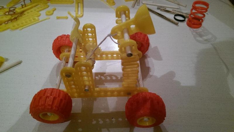 ThinkFun Fire Machine set (Catapult)