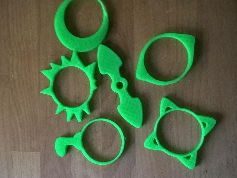 Pimoroni Flotilla wheel "snowchain" toys