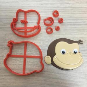 Curious George cutter 10 cm