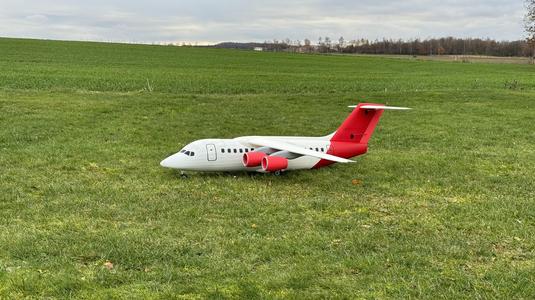 RC BAE 146 EDF TWIN 70MM AIRLINER 1800MM 1/15 SCALE *Testfile*