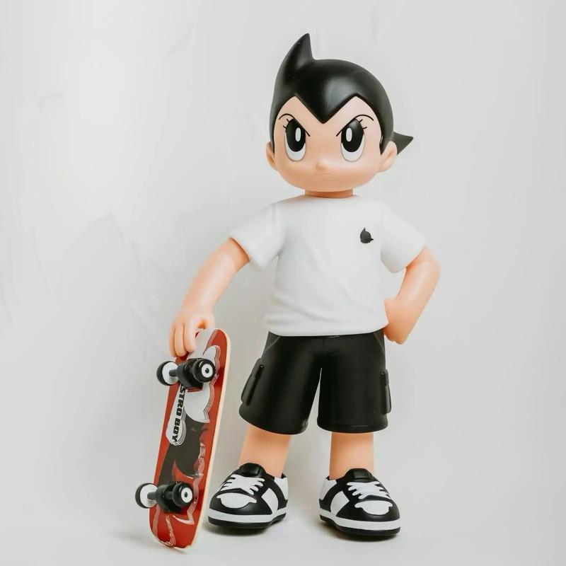 Astro Boy Skater toy