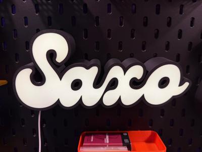 Lightbox Saxo