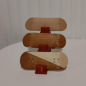 Fingerboard Holder