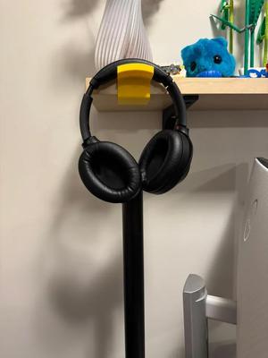 Smaller Headphone Hanger   