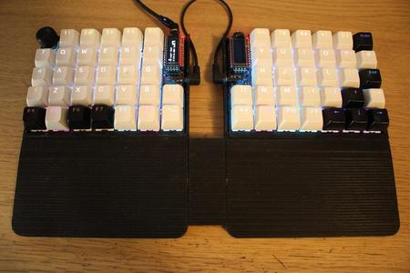 Helix Split Ortholinear Keyboard Case
