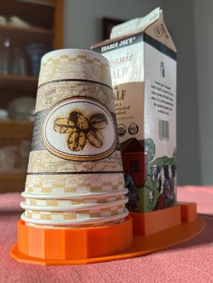 Coffee cup and topping organizer