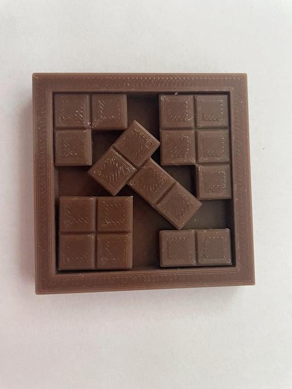 Puzzle "put them in" / Casse-tête "range le" 