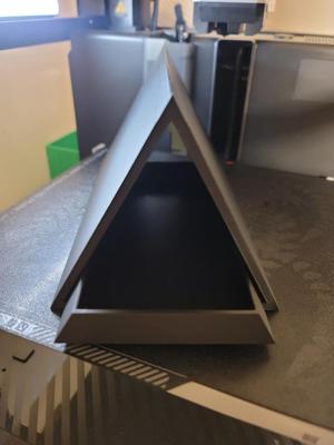 Triangle Book Holder (Removable Tray)