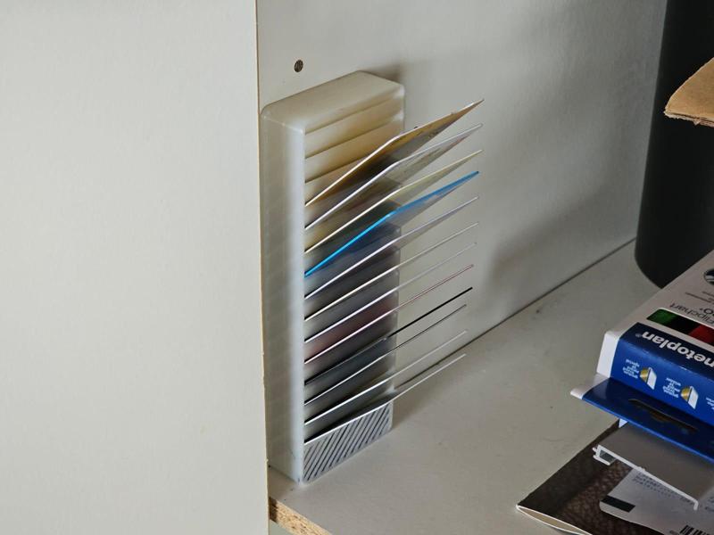 45° CreditCard Holder