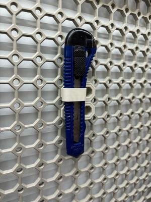 Multiboard box cutter/utility knife holder
