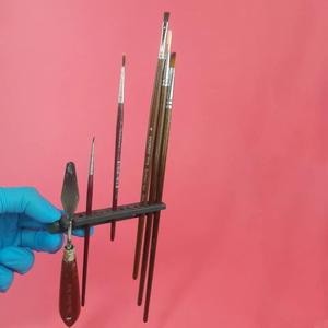 Paint brush holder   
