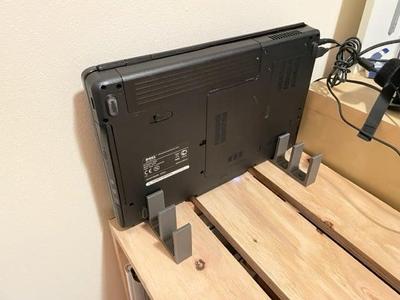 Laptop (3x) organizer bracket /筆記本電腦 (3x) 整理器支架/ लैपटॉप (3x) ऑर्गनाइज़र ब्रैकेट 