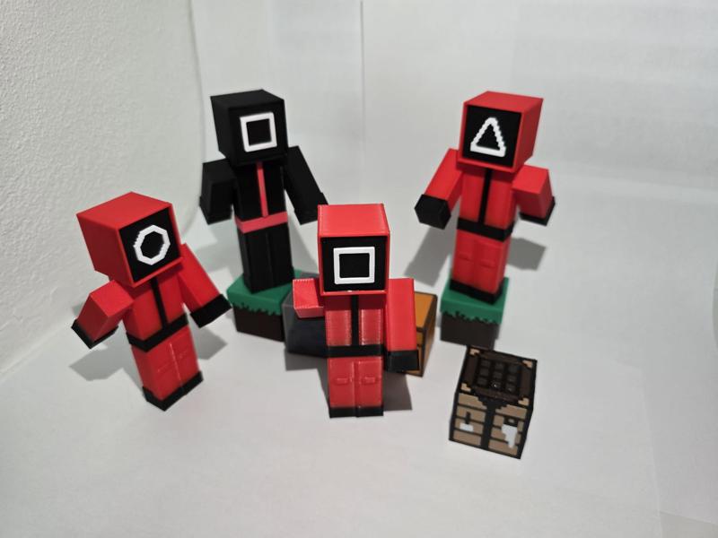 Squid Game Minecraft Figure Toy