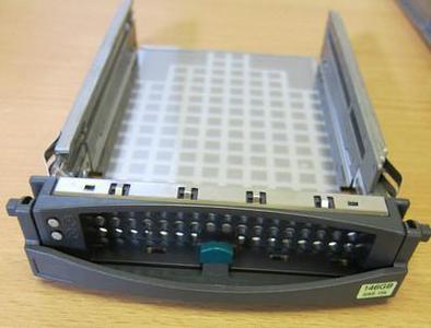 Caddy Fujitsu Siemens Servers