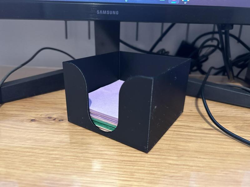 Memo block holder
