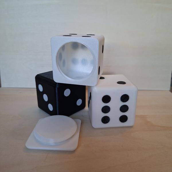 Boite en forme de dé à 6 faces