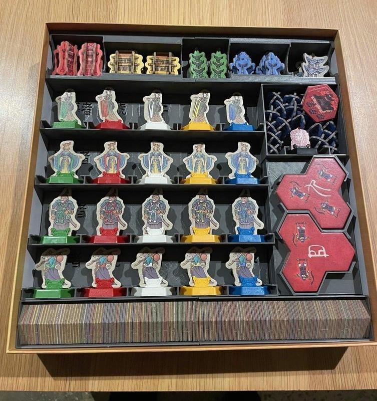 Haung insert for Yellow Box retail version with standees