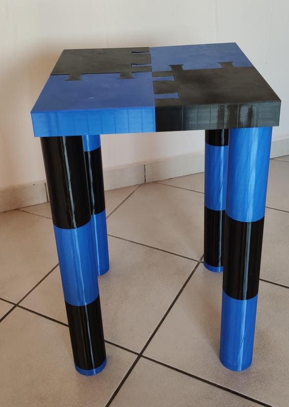 Full size bedside table 100% vase mode