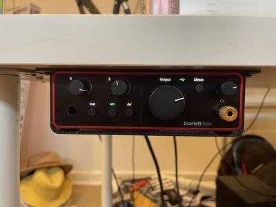 Focusrite Scarlett Solo Gen 4 Under Desk Mount