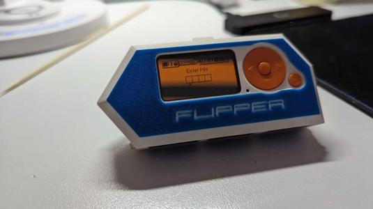 stronger clasp and removed GPIO Pins