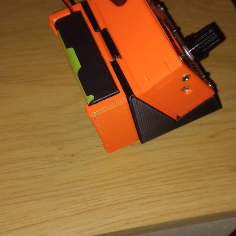 Wedge plus battery box