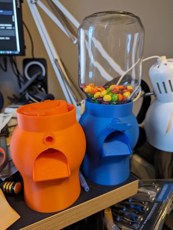 Nutella Candy Dispenser Taller