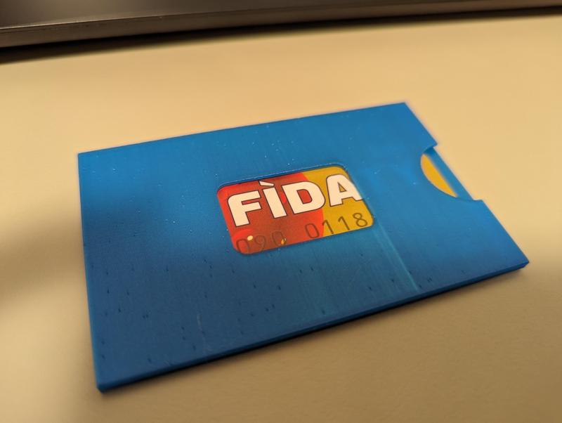 Single credit card holder