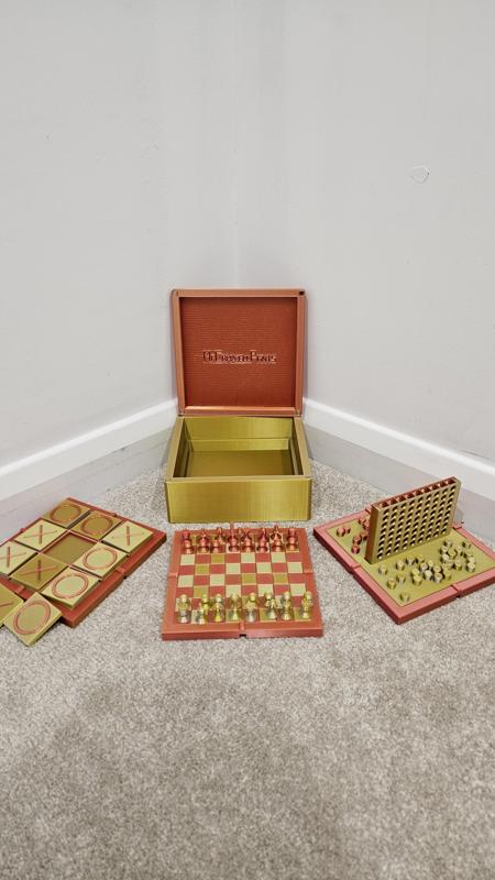 3 in 1 Game Box : Chess,Tic Tac Toe and Connect 4