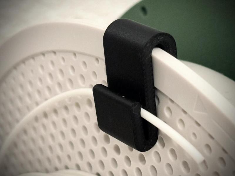 Simple Universal Filament Clip