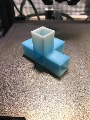 5-way Connector for 5/8"x5/8" square dowels.