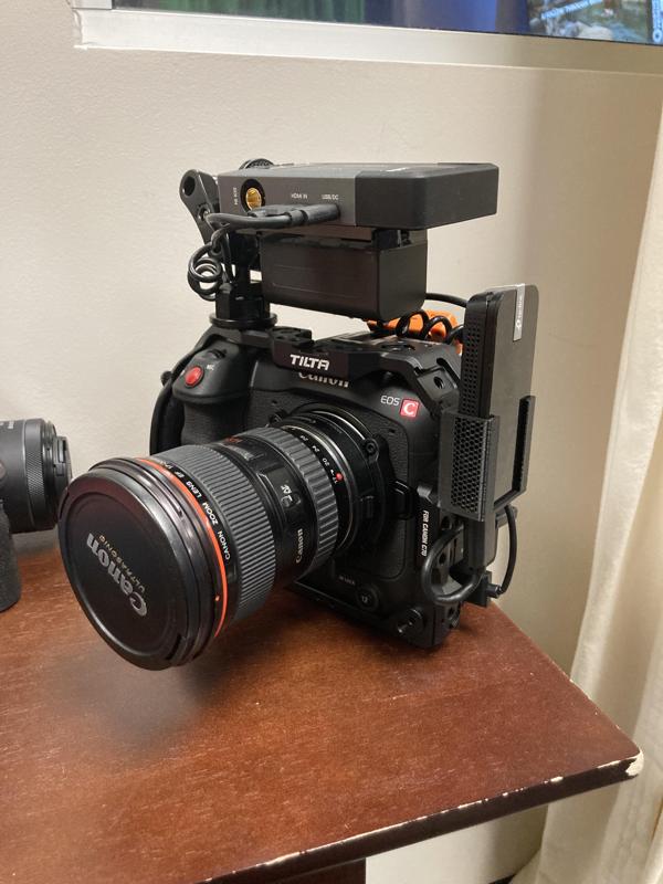 TP-Link AC1900 Mount for Canon C70