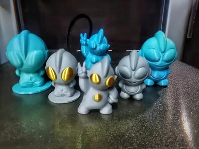 Q version Ultraman - Victory Pose