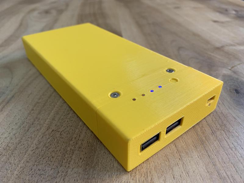 Powerbank housing for 8 x 18650 Lipos