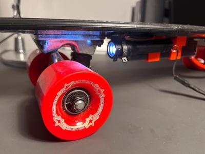 Flashlight holder Skateboard/Penny board