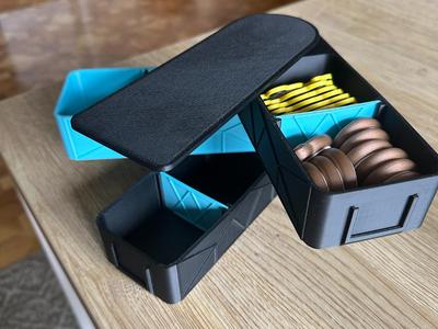 Parts container