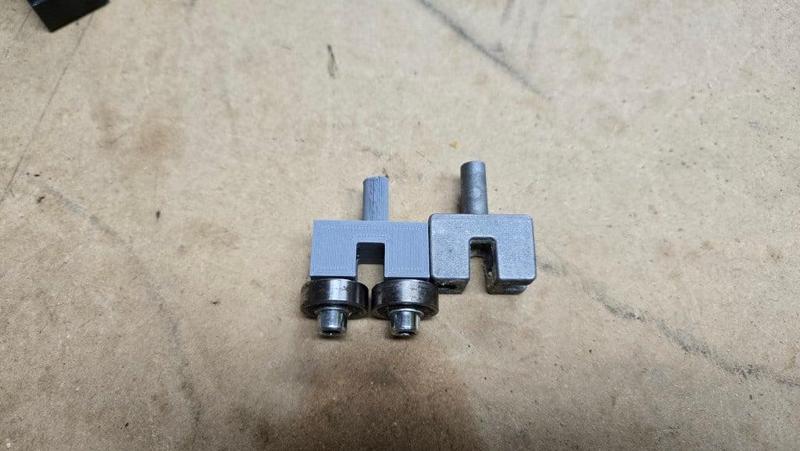 Mastercraft Bandsaw Lower Guide Bearing bracket.