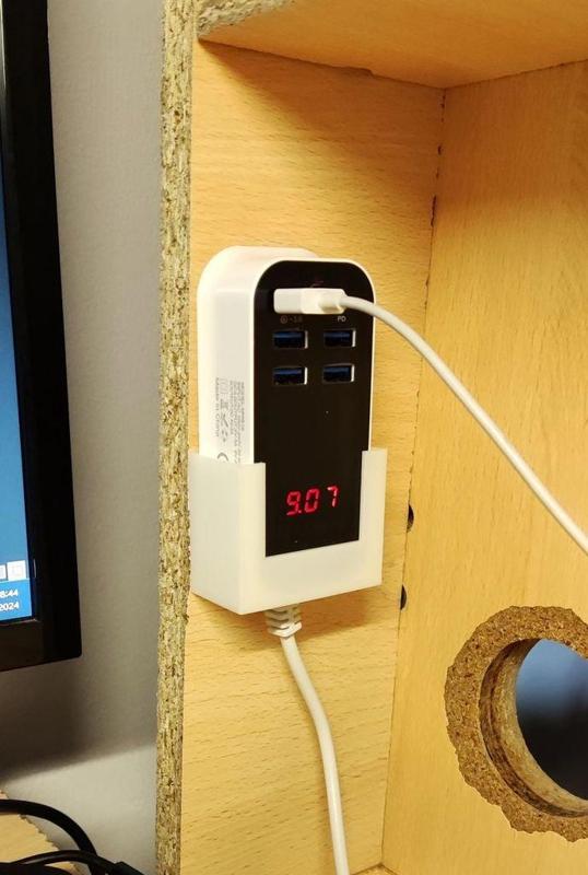 Supporto per caricatore usb