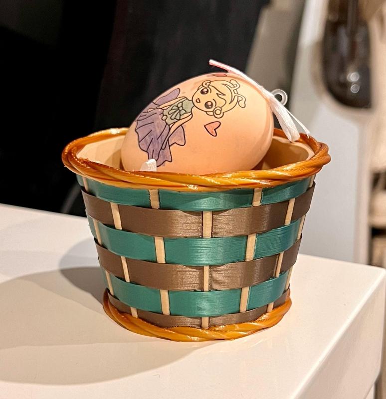 Easter basket for FDM (coloured)